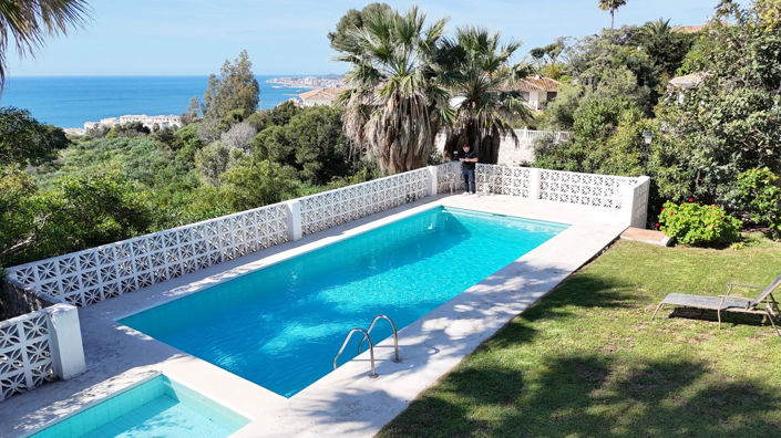 Image No.18-4 Bed Villa for sale