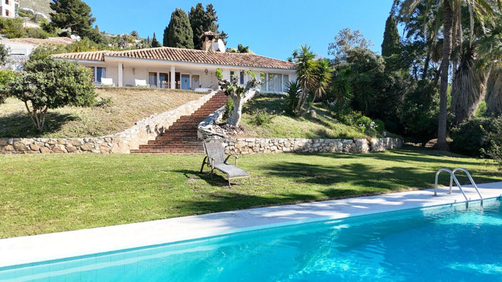 Image No.3-4 Bed Villa for sale