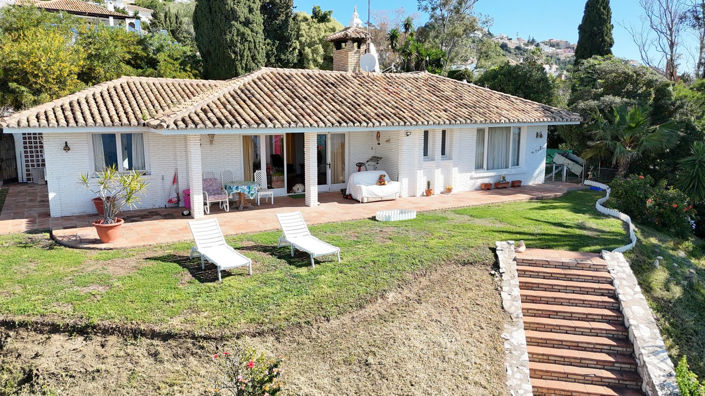 Image No.5-4 Bed Villa for sale