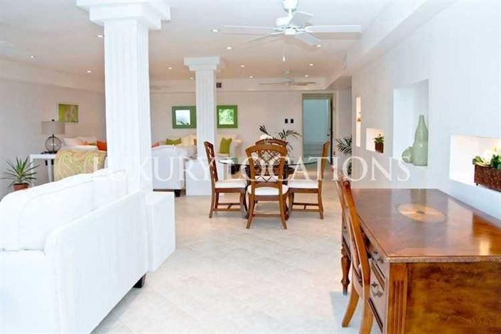 Image No.7-4 Bed Property for sale