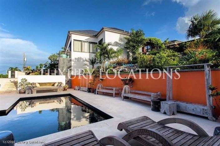 Image No.2-5 Bed Villa for sale