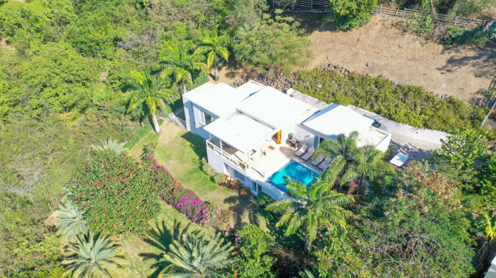 Image No.20-3 Bed Property for sale