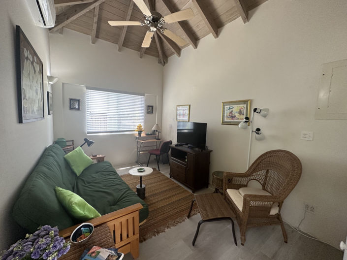 Image No.30-3 Bed Property for sale