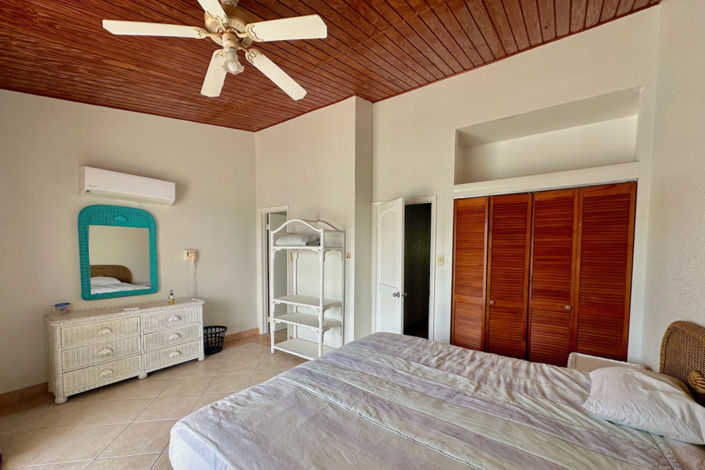 Image No.8-2 Bed Villa for sale