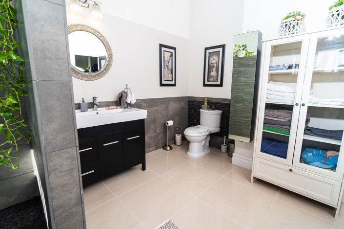 Image No.22-3 Bed Property for sale