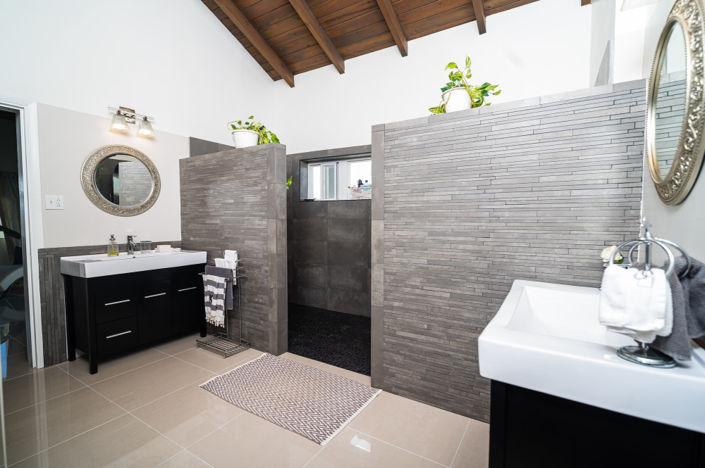 Image No.24-3 Bed Property for sale