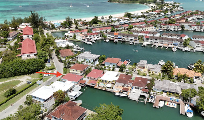 Image No.26-3 Bed Property for sale