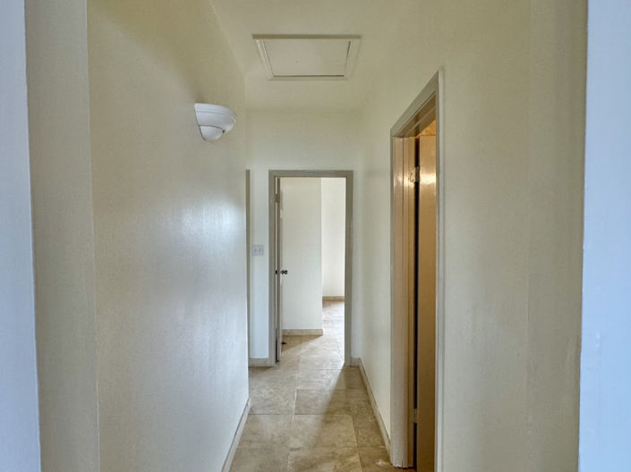 Image No.16-3 Bed Property for sale