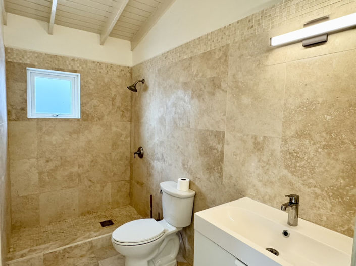 Image No.19-3 Bed Property for sale