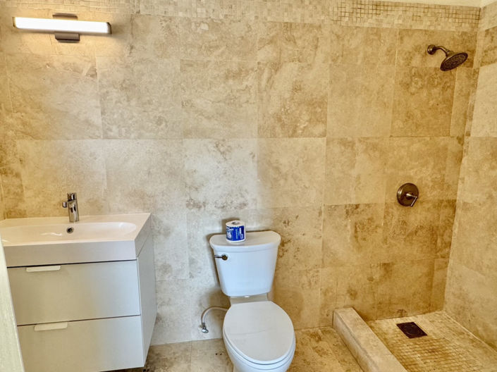 Image No.22-3 Bed Property for sale