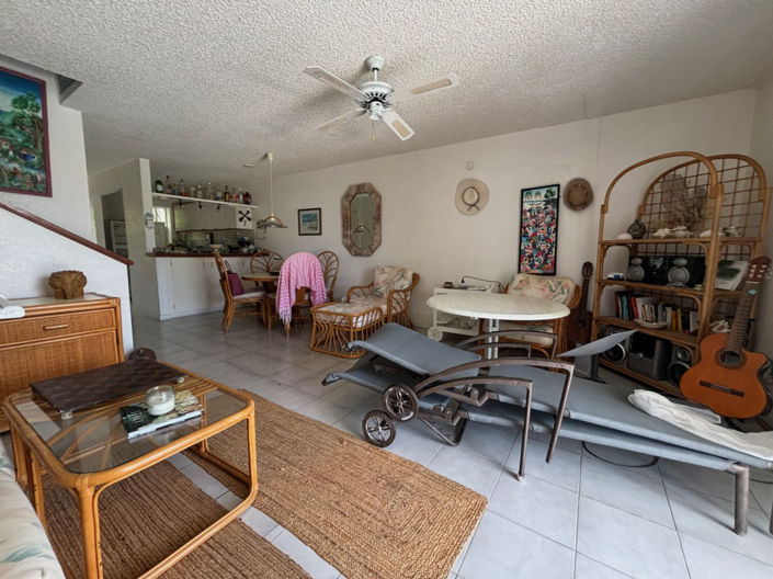 Image No.4-2 Bed Villa for sale