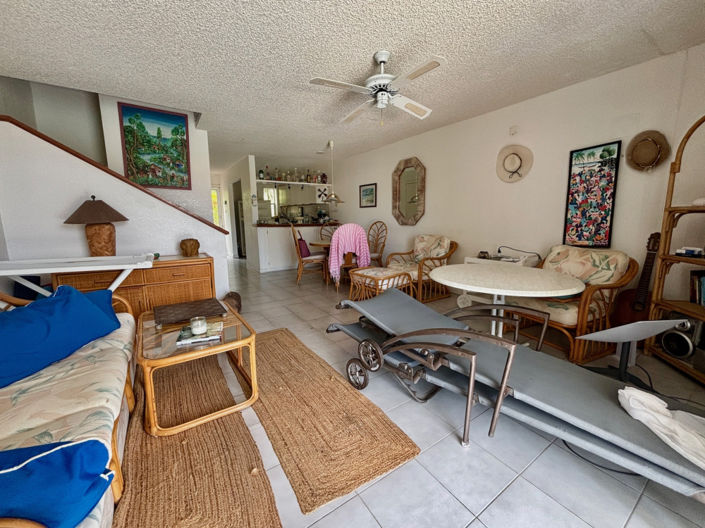 Image No.7-2 Bed Villa for sale