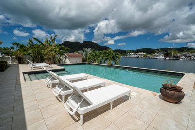 Pool Indian View Antigua