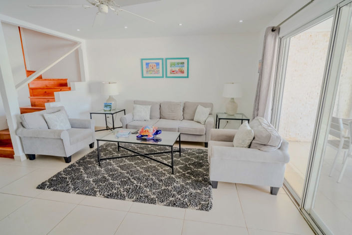 Image No.10-2 Bed Villa for sale