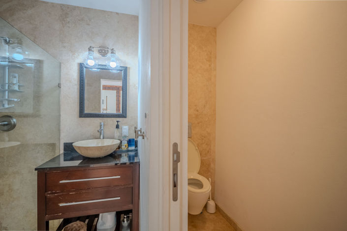 Image No.17-4 Bed Villa for sale