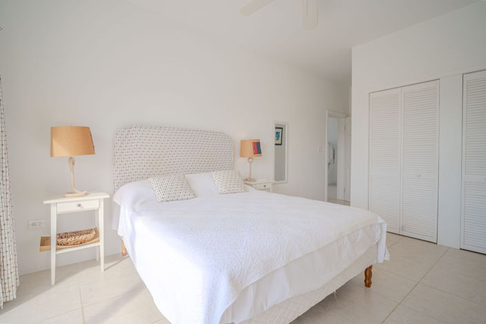 Image No.17-3 Bed Property for sale