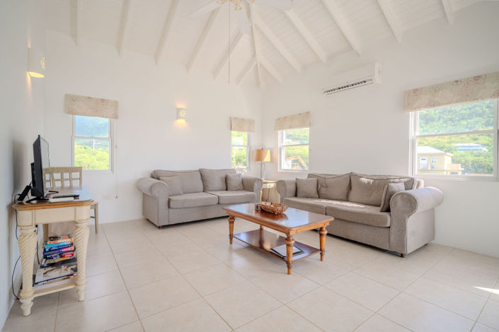 Image No.19-3 Bed Property for sale