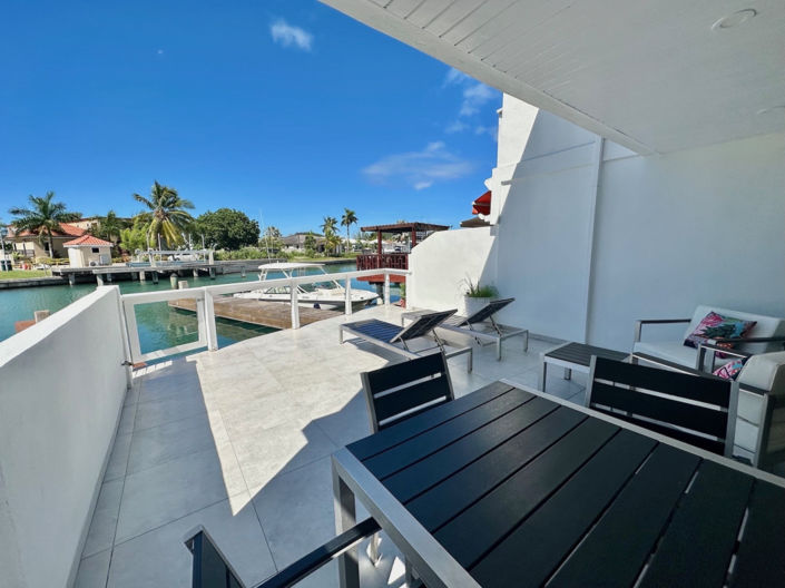 Image No.7-2 Bed Villa for sale