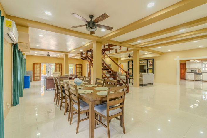 Image No.2-5 Bed Villa for sale