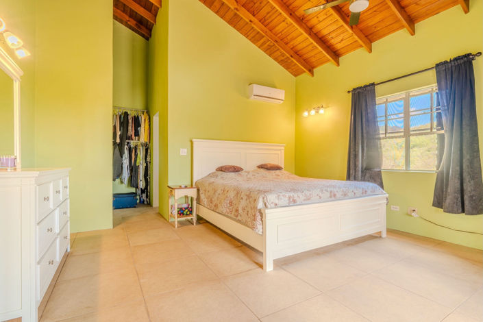 Image No.29-5 Bed Villa for sale