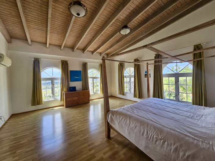 Image No.12-5 Bed Villa for sale