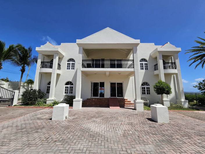 Image No.20-5 Bed Villa for sale