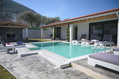 1 - Mesoggi, Maison / Villa