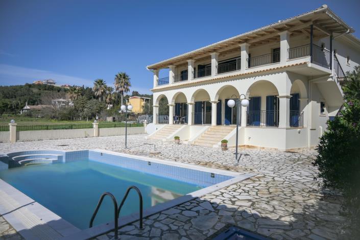 Image No.1-Villa de 6 chambres à vendre à Arillas