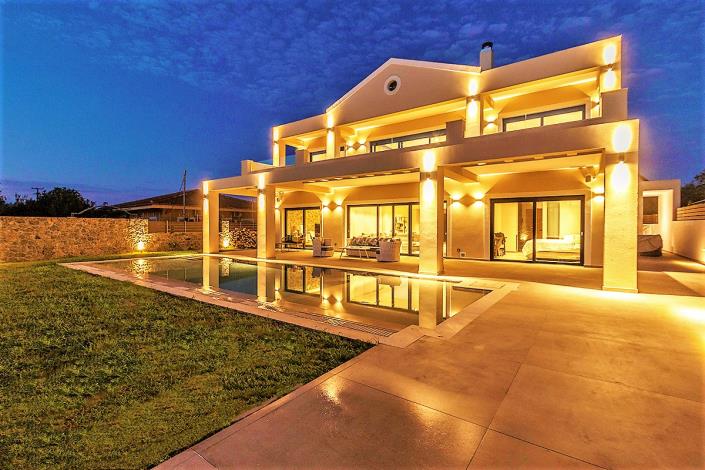 Image No.1-5 Bed Villa for sale