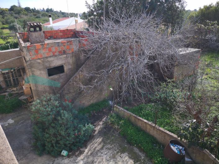 Image No.10-2 Bed Farmhouse for sale