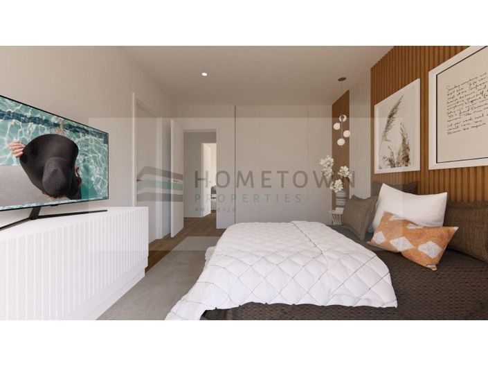 Image No.16-4 Bed House for sale