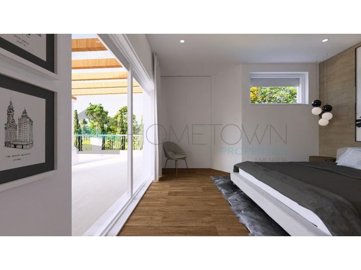 Image No.18-4 Bed House for sale