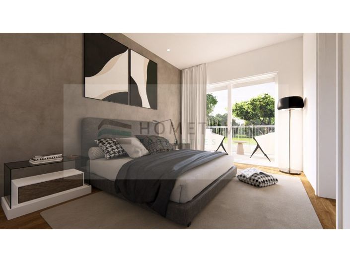 Image No.20-4 Bed House for sale