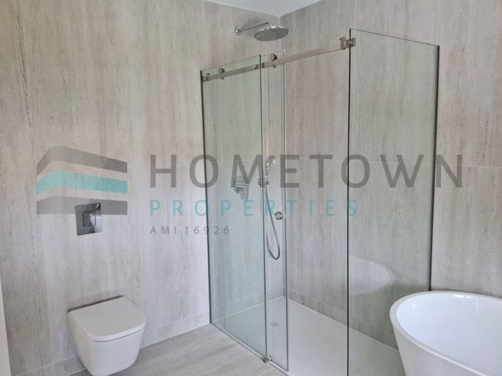 Image No.21-4 Bed House for sale
