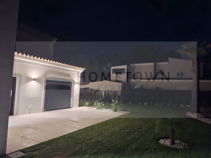 Image No.35-4 Bed House for sale