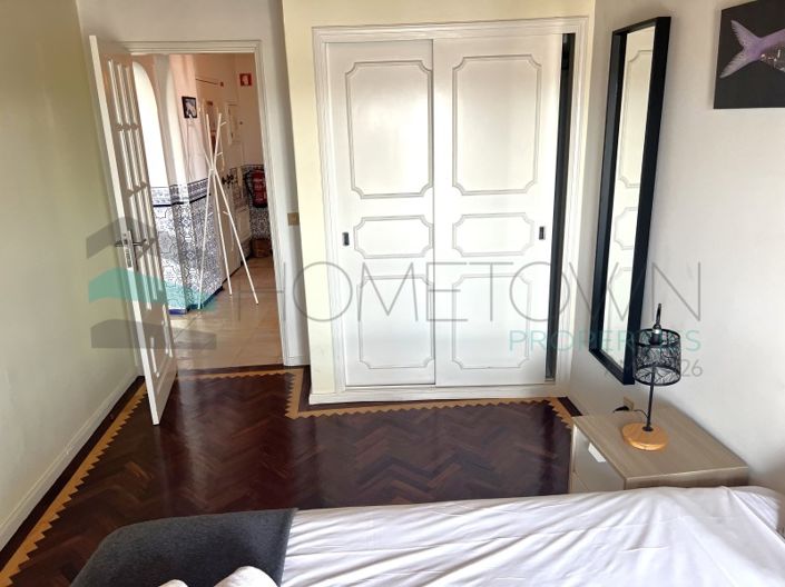 Image No.15-6 Bed Apartment for sale