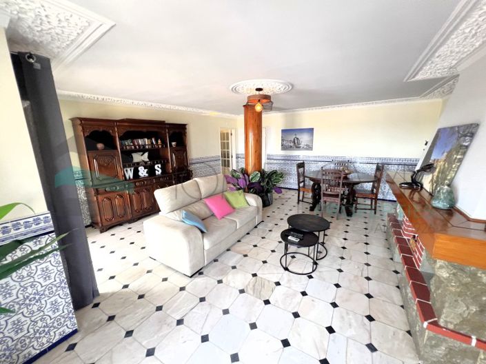 Image No.7-6 Bed Apartment for sale