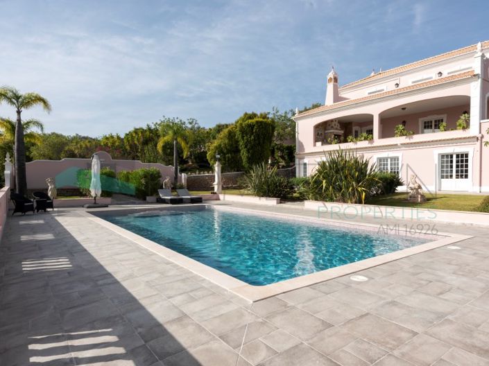 Image No.2-Maison de 5 chambres à vendre à Loule