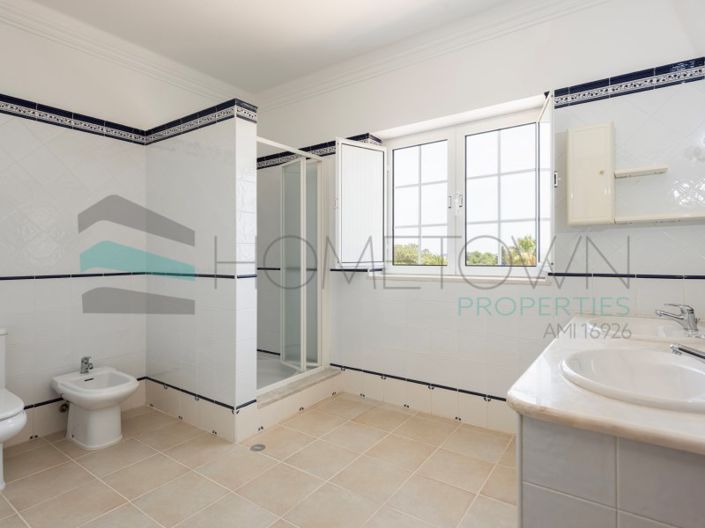 Image No.24-Maison de 5 chambres à vendre à Loule