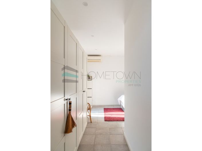 Image No.15-3 Bed House for sale