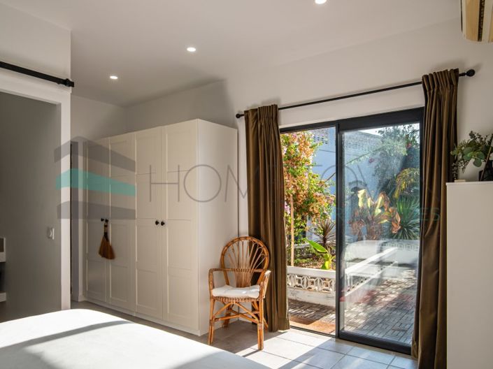 Image No.21-3 Bed House for sale