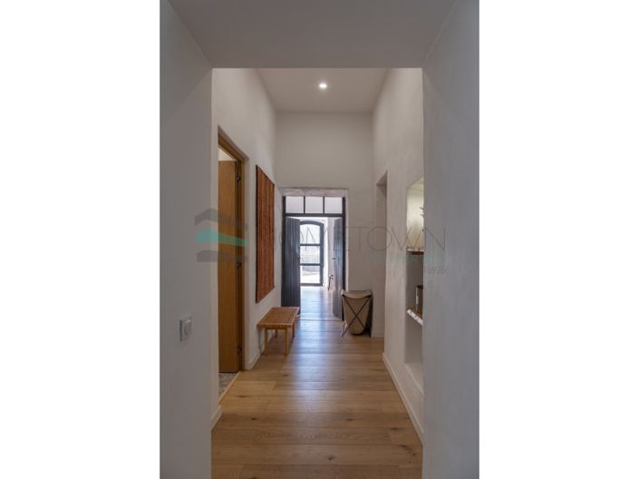 Image No.31-3 Bed House for sale