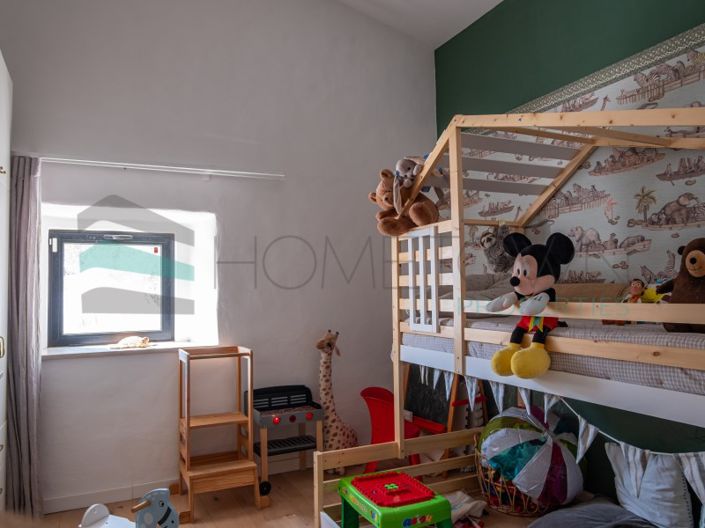 Image No.35-3 Bed House for sale