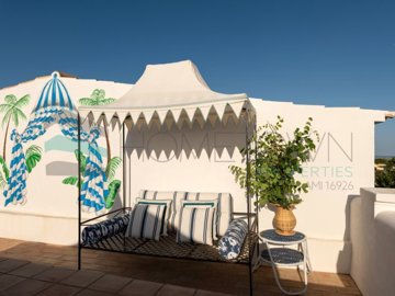 id62a7b601-0000-0500-0000-000017b20e7c