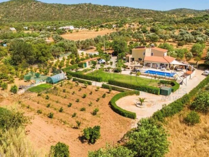 Image No.17-3 Bed House for sale