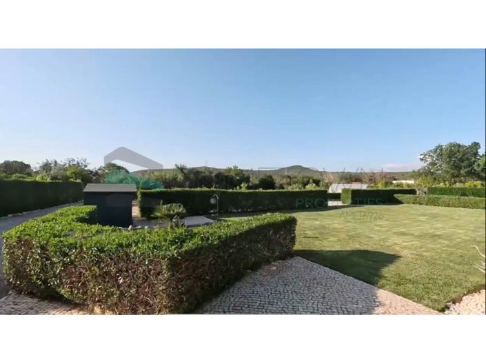 Image No.19-3 Bed House for sale