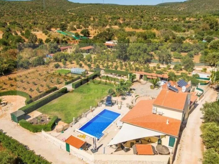 Image No.9-3 Bed House for sale