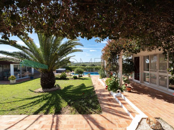 Image No.27-4 Bed House for sale