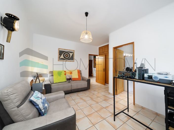 Image No.35-4 Bed House for sale