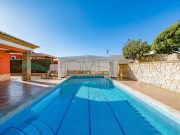 iddd819c01-0000-0500-0000-000015a7800c